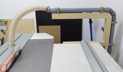 Schlauchhalter vorne.jpg