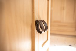 Schärfmittelschrank_06.jpg Schärfmittelschrank_06.jpg