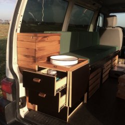 06_S_Ausbau VWT4.JPG