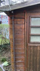 008 außen frontal links lockere teile.jpeg