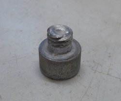 Schraubenkopf.jpg Schraubenkopf.jpg