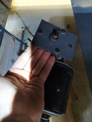 24V Gleichstrommotor mit Getriebe - Drehzahl ändern bzw ca. 60Upm gesucht