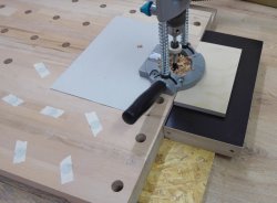 5_Bohrständer untergelegt.jpg 5_Bohrständer untergelegt.jpg