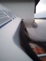 fenster offen oben.jpg