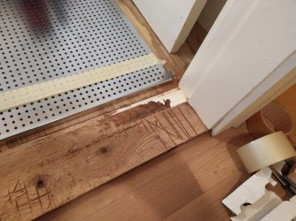 schwelle1.jpg schwelle1.jpg