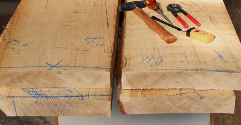 holz tisch .JPG