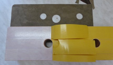 5 Wachspapier abziehen.jpg 5 Wachspapier abziehen.jpg