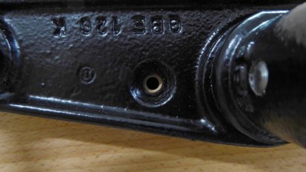 8 Löcher anzeichnen.jpg 8 Löcher anzeichnen.jpg