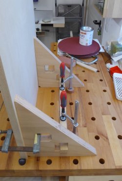 03_Platten festspannen.jpg