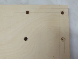 23_Löcher_Rollen.jpg 23_Löcher_Rollen.jpg