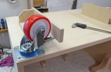 30_Schubladen_Halterung.jpg 30_Schubladen_Halterung.jpg