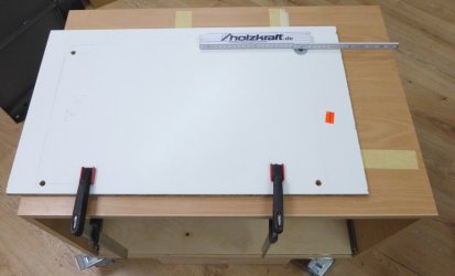 50_Schablone ausrichten.jpg 50_Schablone ausrichten.jpg