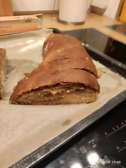 Nußstrudel2.jpg