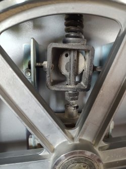 Bas 318 Spannvorrichtung.jpg