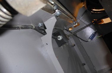 17_Schrauben Schiebetisch.jpg