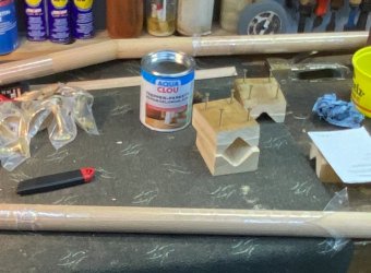 Verleimhilfe.JPG Verleimhilfe.JPG