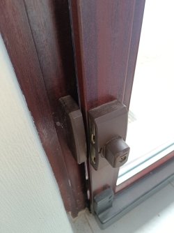 PSK-Terrassentür Schließer unten.jpg