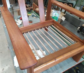 Sessel mit Armlehne (2).jpeg