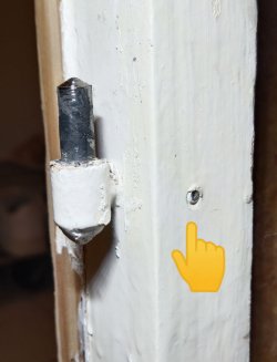 einbauschrank_scharnier.jpg