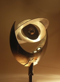Sichel orange.jpg