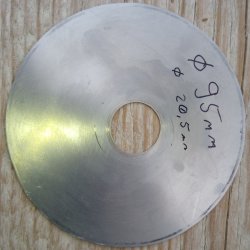 Aussen-Druckluft_1_Hand-gearbeitetes Edelstahlblech.jpg