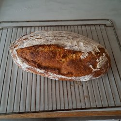 Dinkelsauerteig Brot.jpg