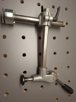 Exzenterniederhalter mit Klemmset für Hammer Kreissäge