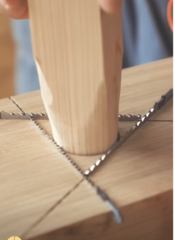 Rundholz Herstellung Kopie.png