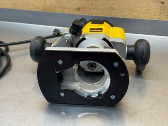 DeWalt DW621KT-QS Oberfräse