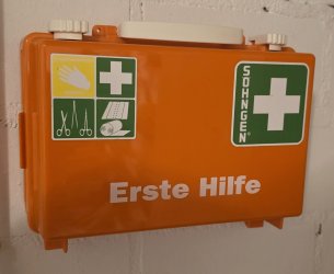 Verbandskasten k.jpg Verbandskasten k.jpg