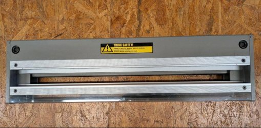 Akeda Zinkenfräsgerät DC24 mit 20 Fräsern und viel Zubehör