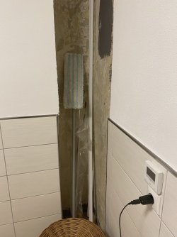 26-06-04 21-58-33 2928.jpg 26-06-04 21-58-33 2928.jpg
