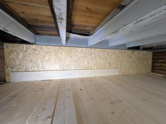 holzlager-hinterwand.jpg holzlager-hinterwand.jpg