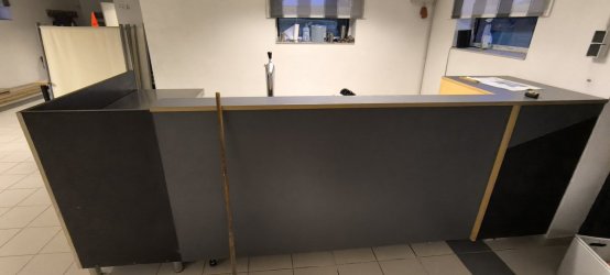 Theke_vorher.jpg