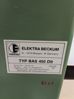 Typenschild.jpg