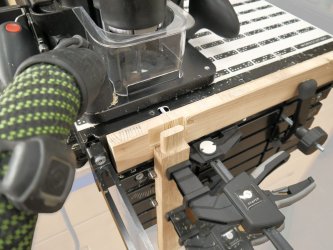 garderobe_shaper_hochkant.jpg