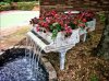 klavier-vintage-blumentopf-wasserfall-blumen-brunnen.jpg