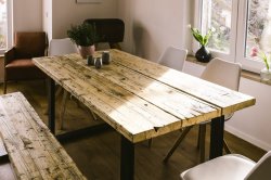 Tisch 2.jpg Tisch 2.jpg