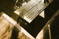 Tisch3.jpg Tisch3.jpg