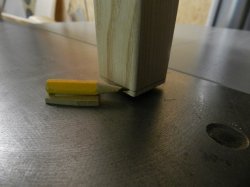 27 Ablängen der Stuhlbeine 01.JPG