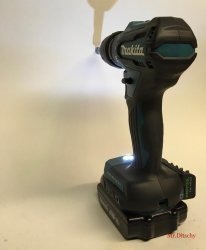 LED_Akkuschrauber_v5-1_LED unten_Schatten.jpeg