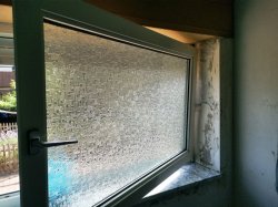 3 geöffnet und ausgehängen.jpg