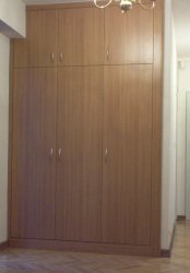 Einbauschrank 01.jpg