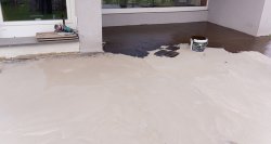 Spachtel Bitumen red.jpg