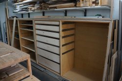 erste ferige Laden.JPG erste ferige Laden.JPG